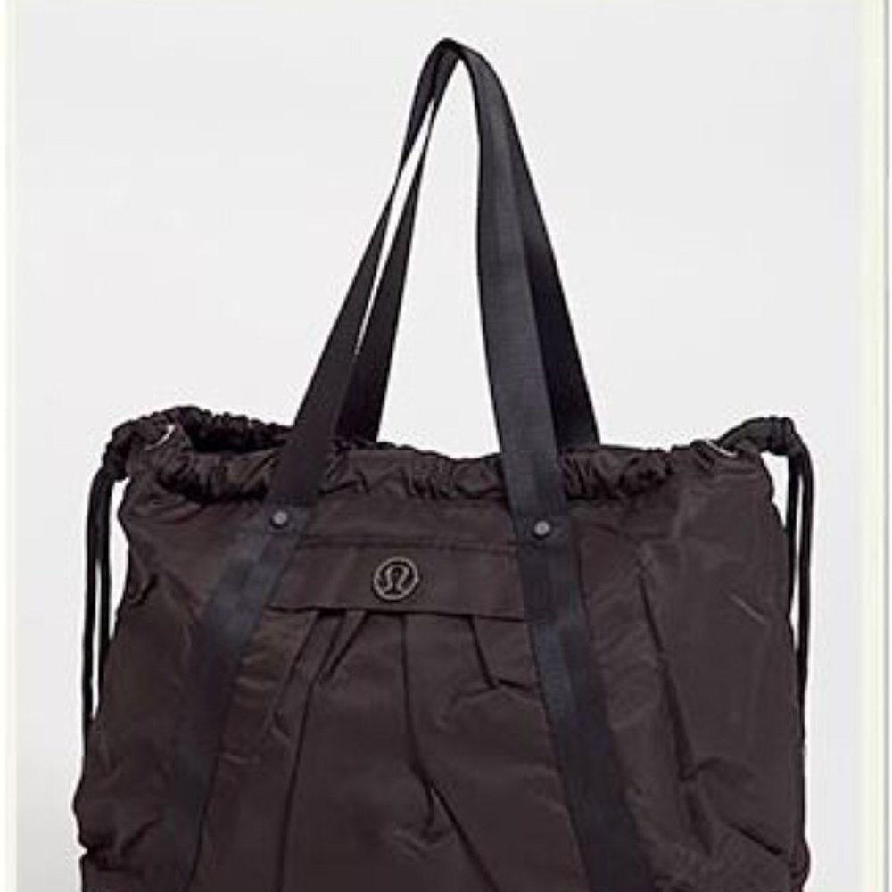 Lululemon Effortless Tote - Offers Welcome - Gym Bag /Duffel /Overnight